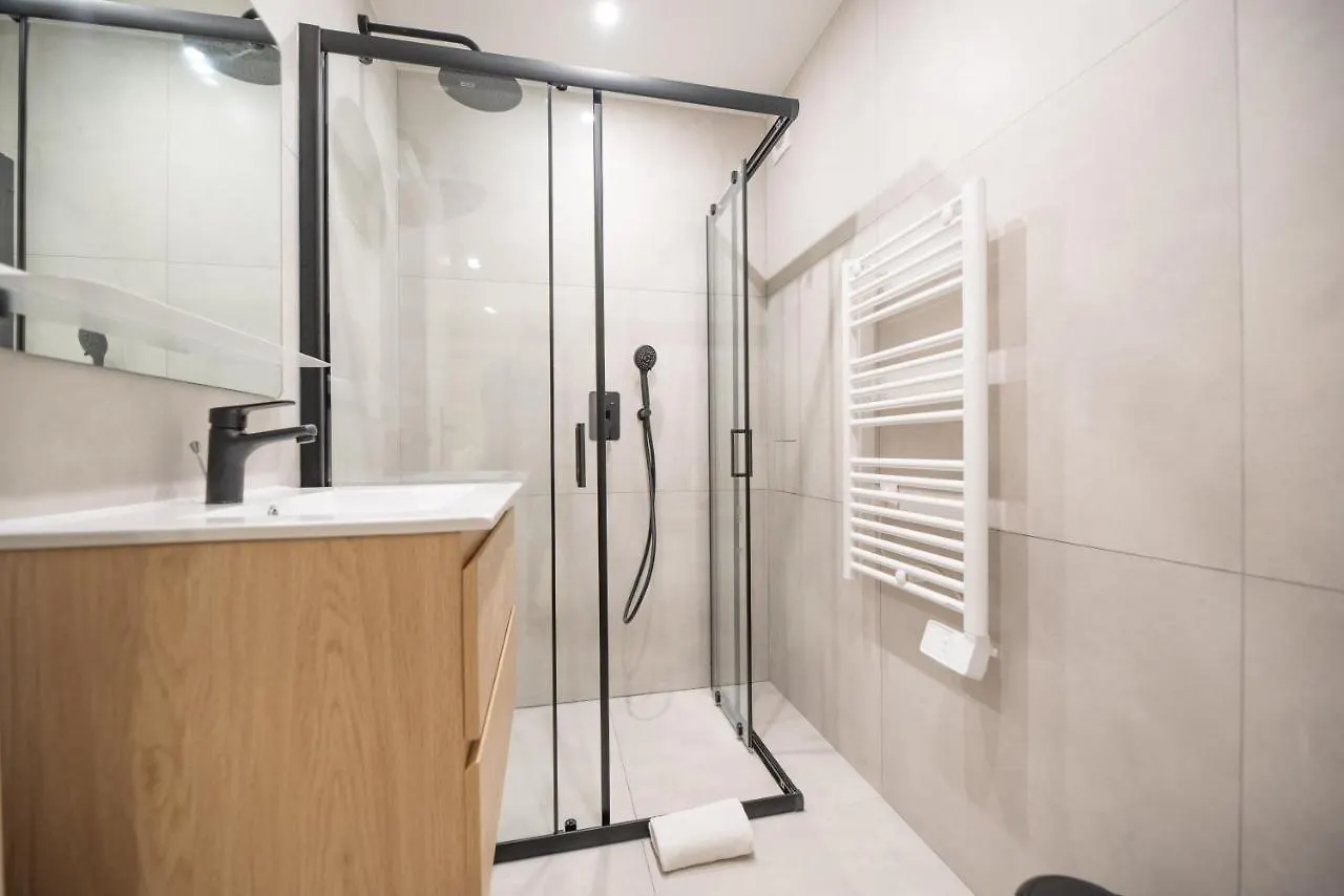 Apartment Mbm - Bastille Marais Paris France